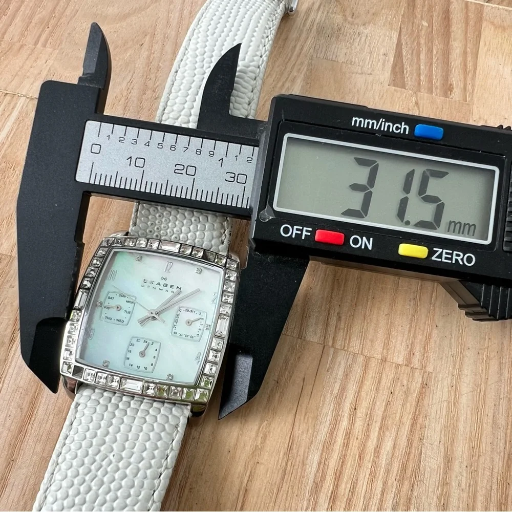 Skagen ladies rectangular mother of pearl white leather watch NEW BATTERY